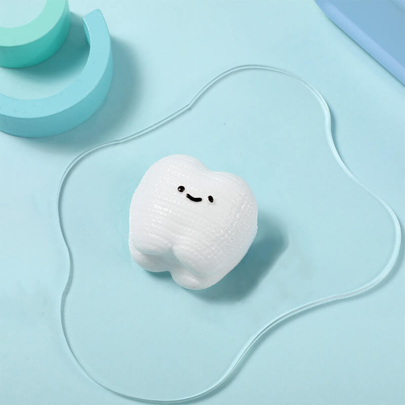 Knitted Tooth Paw Squishy BAMSQUISHY